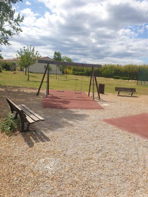 Agreable Villa En Petite Camargue 35 M2 Wifi Gallargues-le-Montueux Extérieur photo